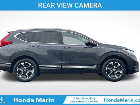 Used 2019 Honda CR-V Touring image 4