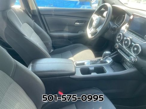 Used 2024 Nissan Sentra SV FWD image 8