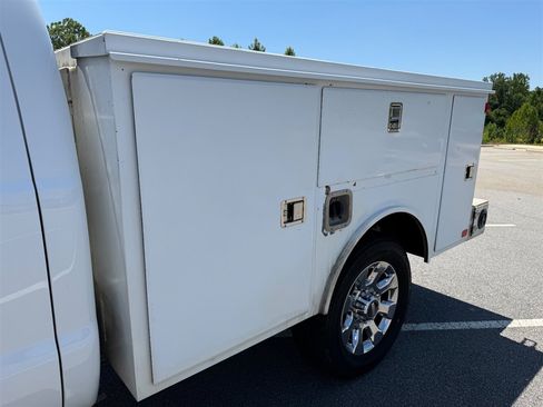 Used 2016 Ford F350 XL AWD/4WD image 10
