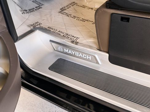 Used 2021 Mercedes-Benz Metris Passenger w/ Premium Safety Package image 21