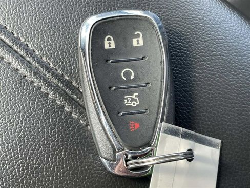 Used 2024 Chevrolet Malibu LT image 28