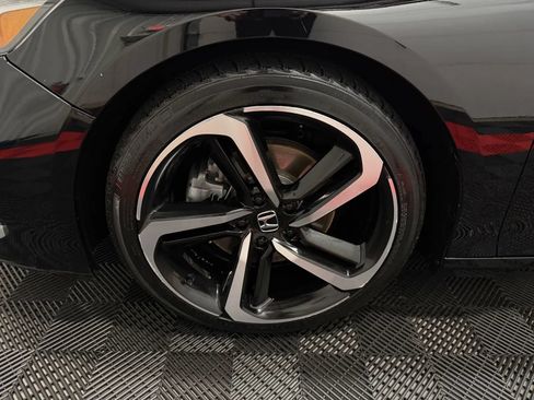 Used 2021 Honda Accord Sport Special Edition image 11
