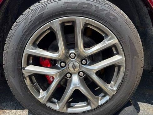 Used 2022 Dodge Durango R/T w/ Tow 'N Go Package AWD/4WD image 12