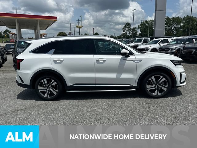 Used 2023 Kia Sorento EX AWD/4WD image 4