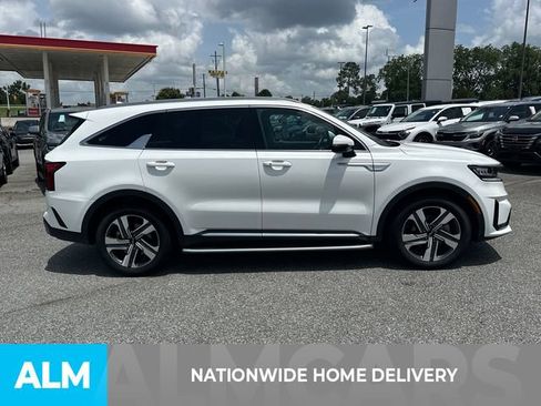 Used 2023 Kia Sorento EX AWD/4WD image 4
