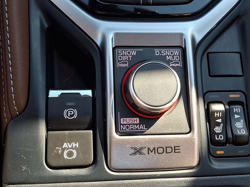 Used 2022 Subaru Forester Touring AWD/4WD image 26