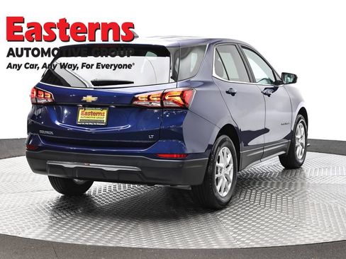 Used 2023 Chevrolet Equinox LT w/ Driver Convenience Package FWD image 5