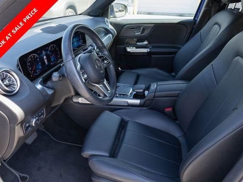 Used 2021 Mercedes-Benz GLB 250 GLB 250 image 2