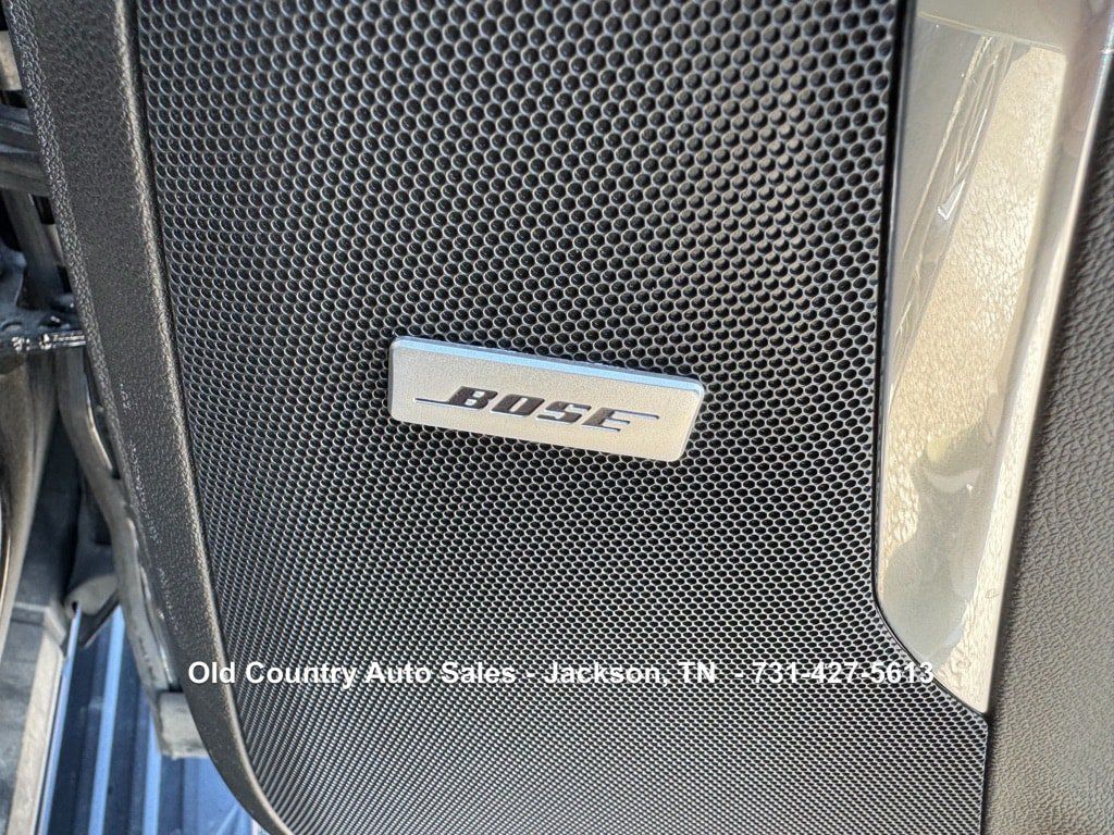 Used 2022 GMC Yukon SLT w/ SLT Luxury Package RWD image 33