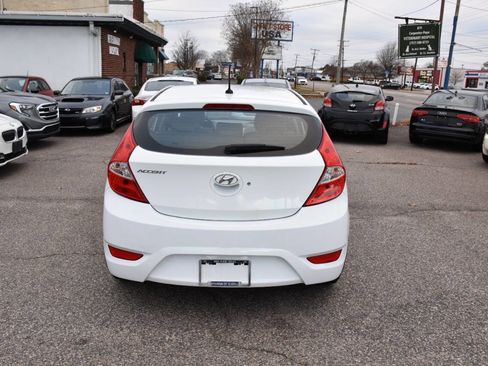 Used 2017 Hyundai Accent SE image 6