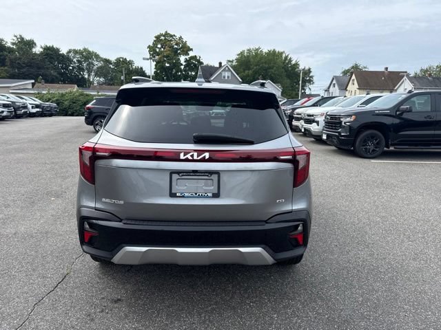 Used 2024 Kia Seltos EX AWD/4WD image 7