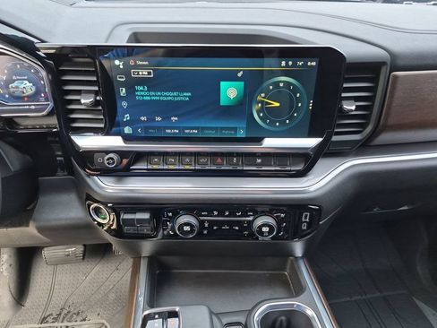 Used 2024 Chevrolet Silverado 1500 High Country w/ High Country Premium Package RWD image 27