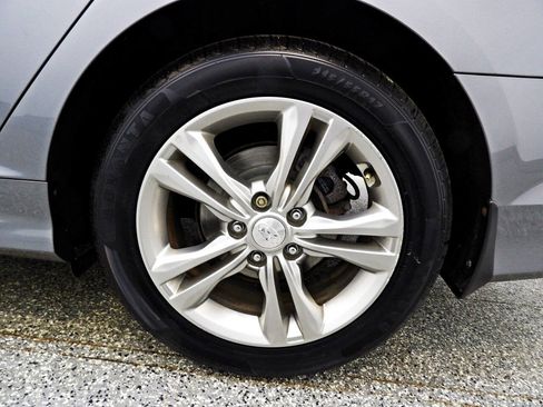 Used 2018 Hyundai Sonata SEL FWD image 19