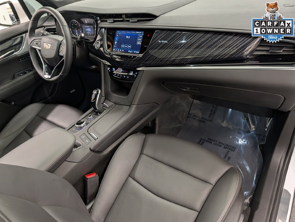 Used 2024 Cadillac XT6 Premium Luxury AWD/4WD image 36