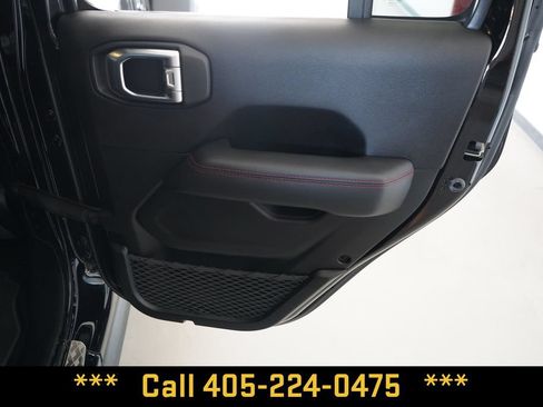 Used 2020 Jeep Gladiator Rubicon AWD/4WD image 24