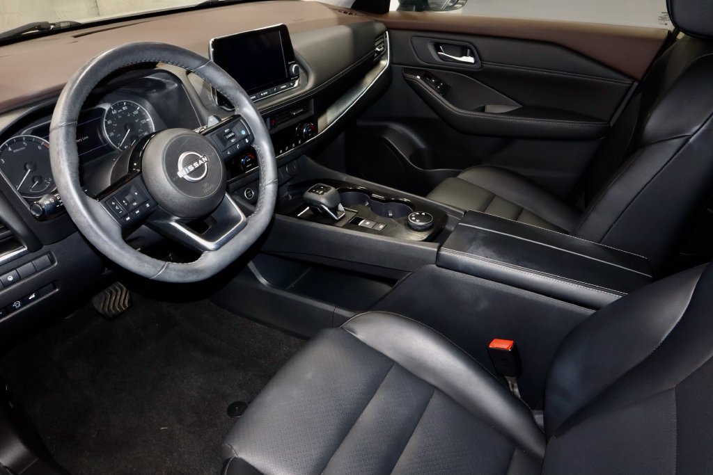 Certified 2023 Nissan Rogue SV w/ SV Premium B Package AWD/4WD image 22