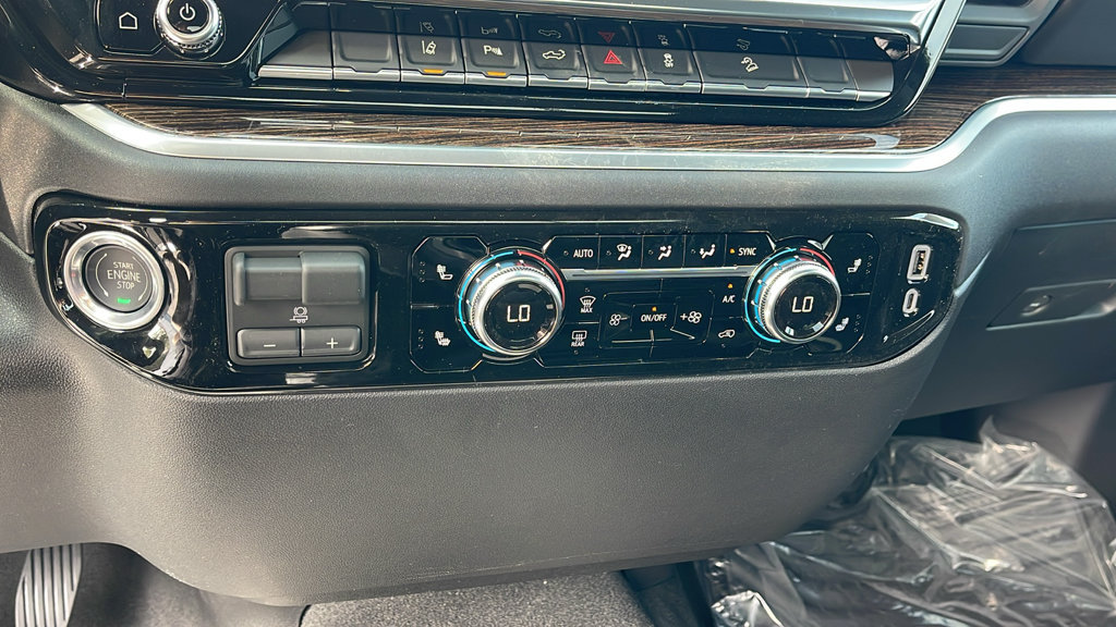 New 2026 GMC Sierra 3500 SLE AWD/4WD image 17