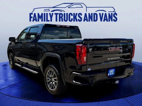 Used 2021 GMC Sierra 1500 AT4 w/ AT4 Value Package AWD/4WD image 3