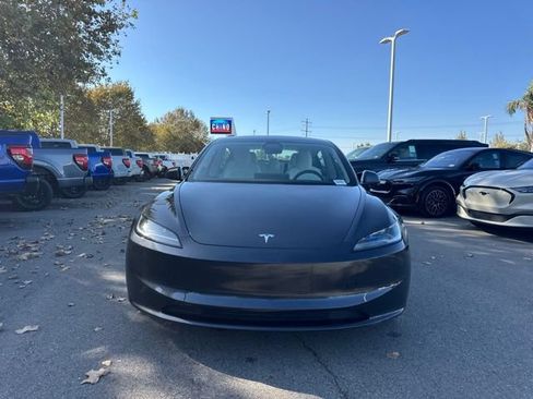 Used 2025 Tesla Model 3 Long Range RWD image 5