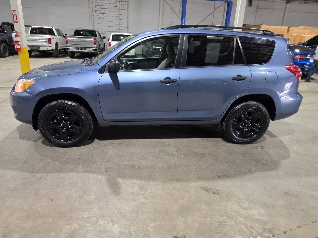 Used 2009 Toyota RAV4 4WD image 4