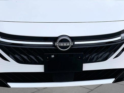 Used 2026 Nissan Sentra SV w/ SV Convenience Package FWD image 32