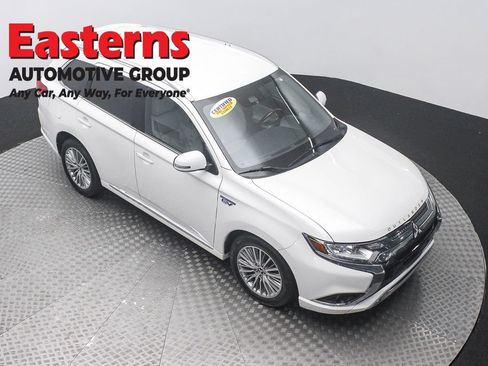 Used 2020 Mitsubishi Outlander SEL AWD/4WD image 3