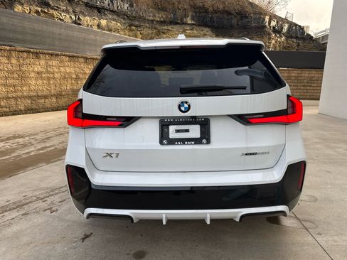 New 2026 BMW X1 xDrive28i w/ M Sport Package image 4