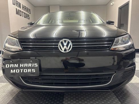 Used 2014 Volkswagen Jetta TDI FWD image 3