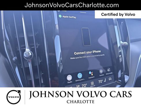 Used 2025 Volvo XC60 B5 Core AWD/4WD image 23
