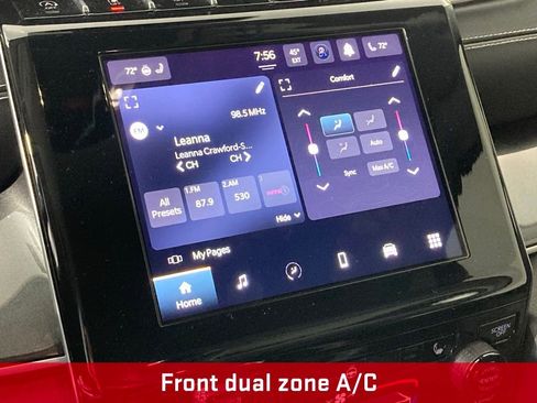 Used 2023 Jeep Grand Cherokee L Laredo w/ Luxury Tech Group I AWD/4WD image 3