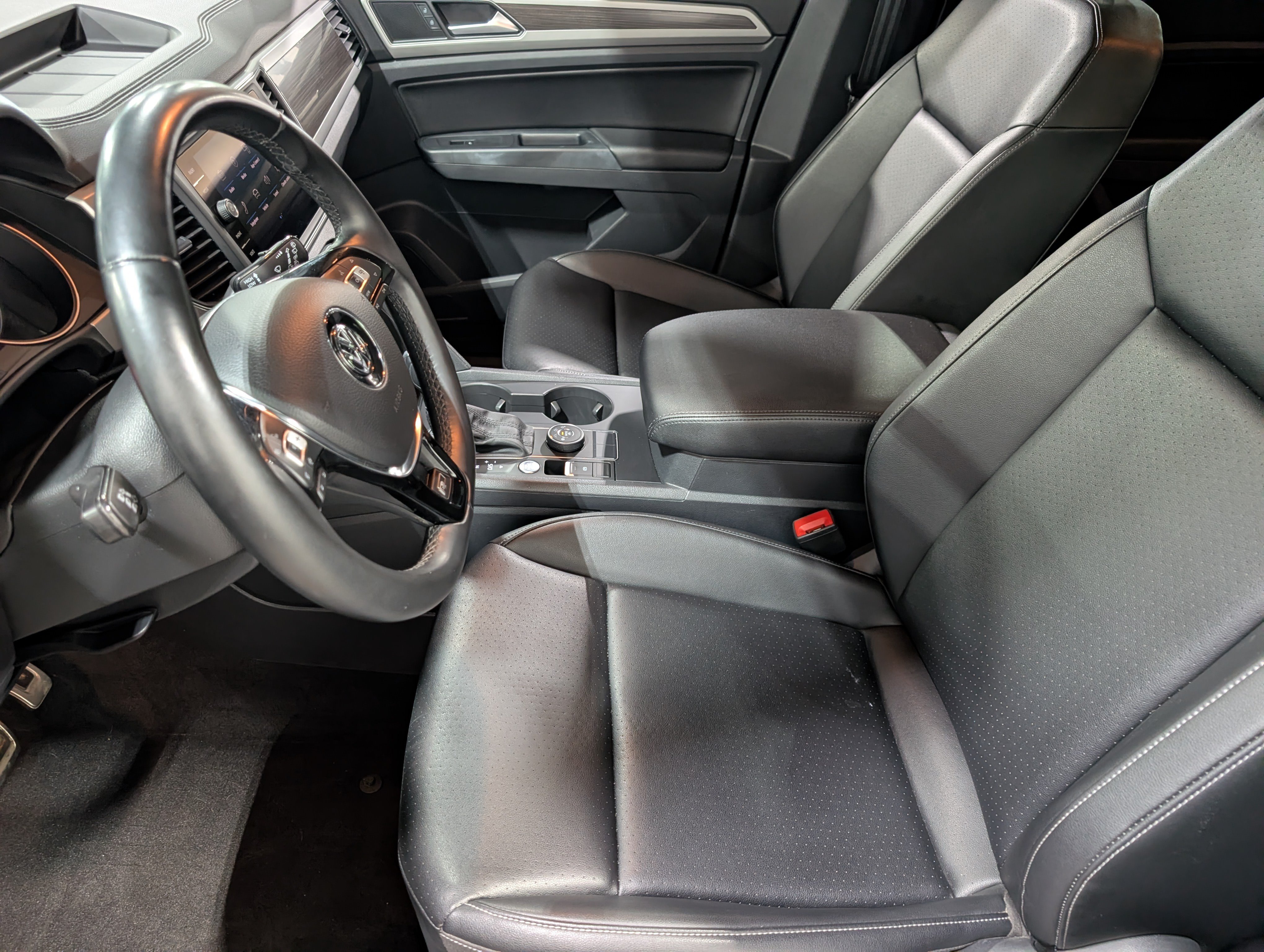 Used 2019 Volkswagen Atlas SE w/ Towing Package AWD/4WD image 10