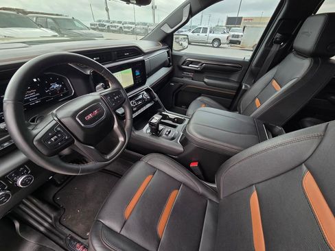 Used 2023 GMC Sierra 1500 AT4 w/ AT4 Premium Package image 10