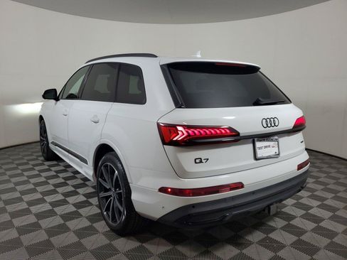 Used 2023 Audi Q7 3.0T Premium Plus w/ Premium Plus Package AWD/4WD image 4