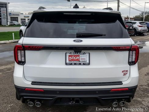 Used 2025 Ford Explorer ST AWD/4WD image 8