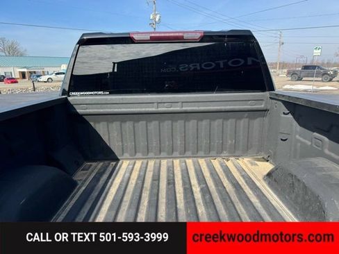 Used 2021 Chevrolet Silverado 1500 LT Trail Boss image 18