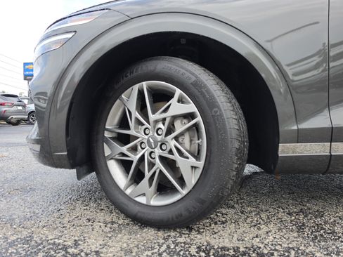 Used 2025 Genesis GV70 2.5T AWD/4WD image 39