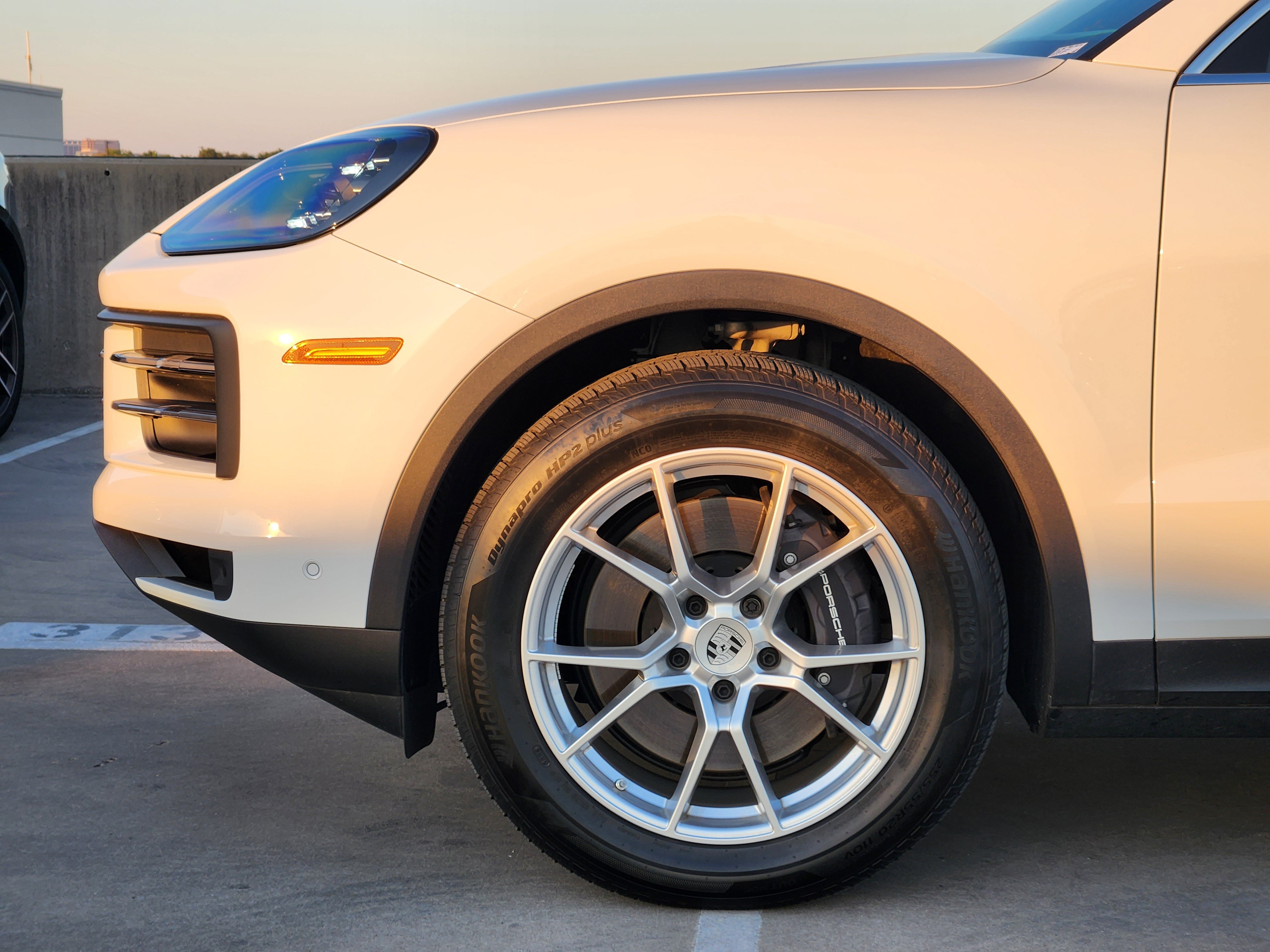 Certified 2026 Porsche Cayenne AWD/4WD image 12