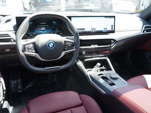 Used 2025 BMW i4 xDrive40i AWD/4WD image 7