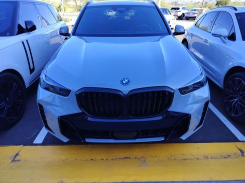 Used 2024 BMW X5 xDrive50e w/ M Sport Package image 2