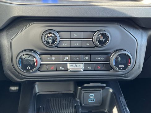 New 2025 Ford Bronco Big Bend image 21