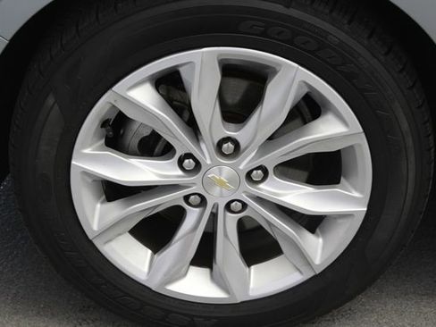 Used 2023 Chevrolet Malibu LT FWD image 6