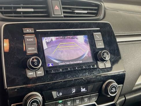 Used 2019 Honda CR-V LX image 10