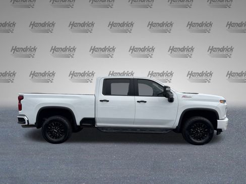 Used 2022 Chevrolet Silverado 2500 LTZ w/ LTZ Plus Package image 11