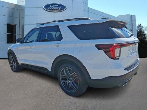 Certified 2025 Ford Explorer ST w/ Sun And Sound Package image 4