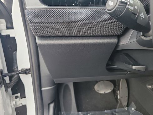 Certified 2025 MINI Cooper S FWD image 36