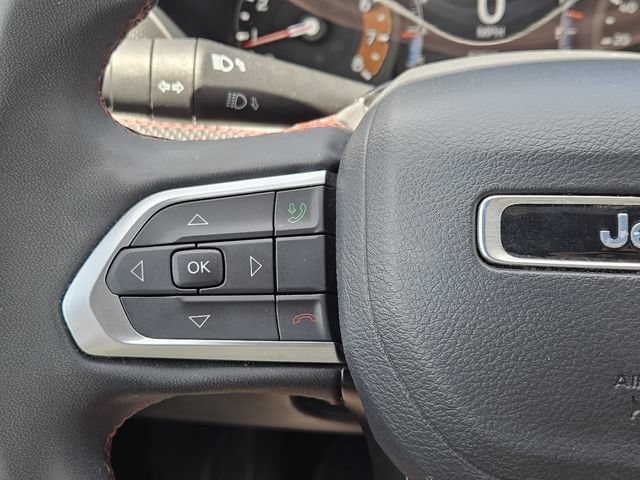 Used 2024 Jeep Compass Trailhawk AWD/4WD image 28