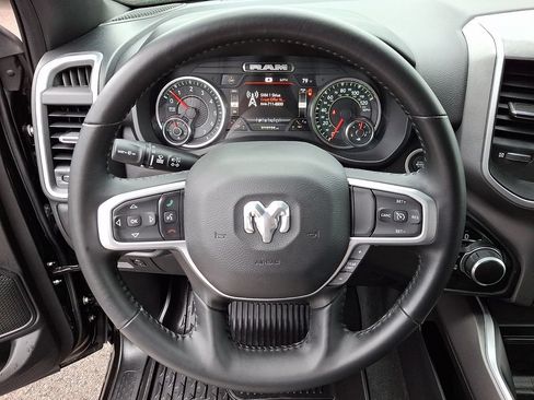 Used 2022 RAM 1500 Big Horn AWD/4WD image 20