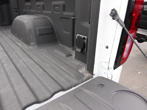 Used 2024 GMC Sierra 1500 Elevation w/ LPO, GMC Protection Package image 27