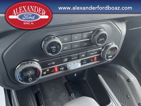 New 2026 Ford Bronco Outer Banks w/ Sasquatch Package image 23