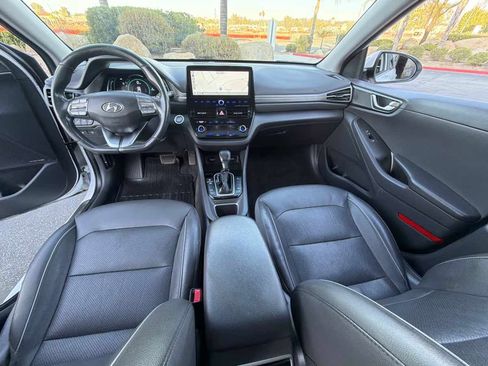 Used 2020 Hyundai Ioniq Limited FWD image 14